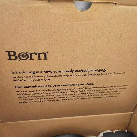 Born Black Leather Distressed "Midway" Booties. NIB. Size 7 - Picture 13 of 14